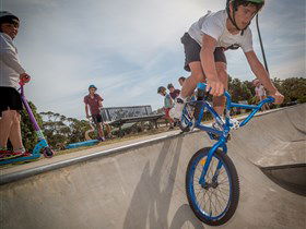 Yankalilla Lions Youth Park - New South Wales Tourism  0
