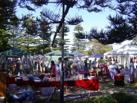 Goolwa Wharf Markets - New South Wales Tourism  1