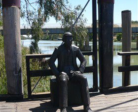 Wentworth Wharf - New South Wales Tourism  1