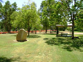 Warrego River Park - New South Wales Tourism  0