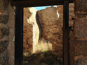 Chinaman's Hut - New South Wales Tourism  1