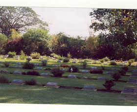 Adelaide River War Cemetery - New South Wales Tourism  2