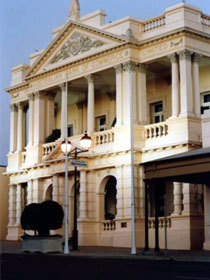 The World Theatre - New South Wales Tourism  1