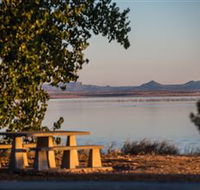 Fairbairn Dam Lake Maraboon - New South Wales Tourism 