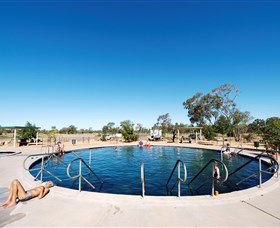 Lightning Ridge Bore Baths - New South Wales Tourism  0