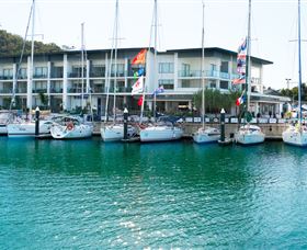 Nelly Bay - New South Wales Tourism  0