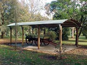 Umpherston Sinkhole - New South Wales Tourism  2