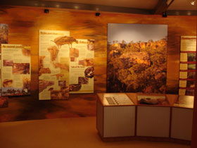 The Quinkan And Regional Cultural Centre - New South Wales Tourism  2