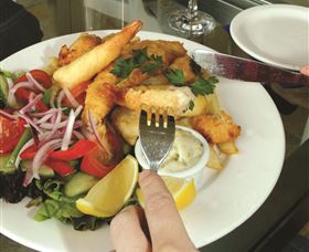 Moama Sports Club - New South Wales Tourism  3
