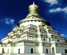 The Great Stupa Of Universal Compassion - New South Wales Tourism  0