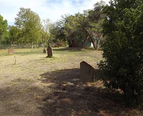 Cemetery Walk Self-Guided Tour - New South Wales Tourism  1