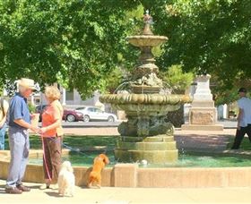 Royal Doulton Hankinson Memorial Fountain - New South Wales Tourism  1