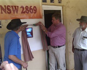 Peak Hill FM Community Radio Station - New South Wales Tourism  1