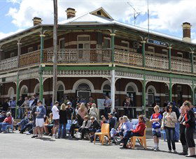 Mirrool Royal Hotel - New South Wales Tourism  0