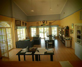 Red Earth Estate Vineyard - New South Wales Tourism  4