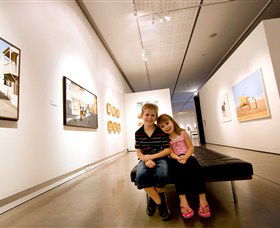 Western Plains Cultural Centre - New South Wales Tourism  0