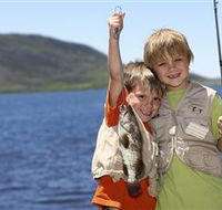 Fishing on Keswick Island - New South Wales Tourism 