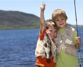 Fishing On Keswick Island - New South Wales Tourism  0