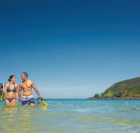 Snorkelling on Keswick Island - New South Wales Tourism 