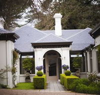 Duneira Mt Macedon - New South Wales Tourism 