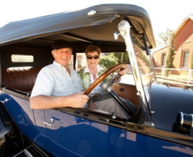 Maxs Motor Museum - New South Wales Tourism  0