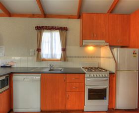 Inland Waters Holiday Parks Lake Burrendong - New South Wales Tourism  7