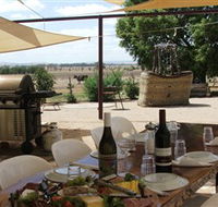 Toms Waterhole Wines - New South Wales Tourism 