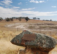 Sergeant Smyth Memorial - New South Wales Tourism 
