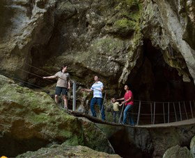 Capricorn Caves - New South Wales Tourism  1