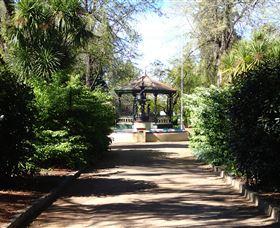 Cook Park - New South Wales Tourism  2