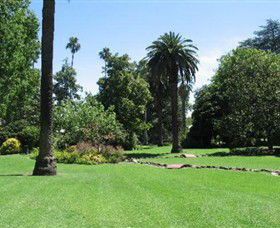 Albury Botanic Gardens - New South Wales Tourism  8