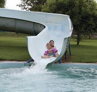 Albury Swim Centre - New South Wales Tourism 