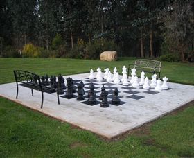 Brookfield Maze - New South Wales Tourism  4