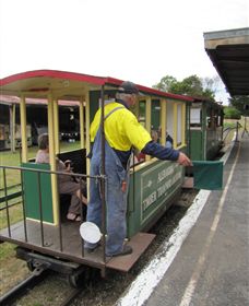 Alexandra VIC New South Wales Tourism 