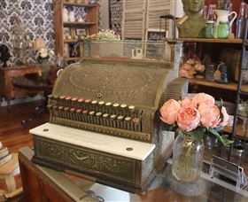 Peachtree Antiques - New South Wales Tourism  8