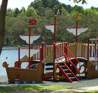 Wentworth Falls Lake - New South Wales Tourism 