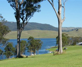 Lake St Clair - New South Wales Tourism  0