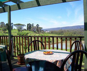 Enniskillen Orchard - New South Wales Tourism  0