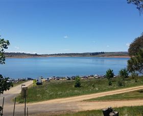 Lake Eucumbene - New South Wales Tourism  2
