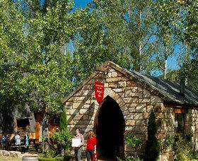 Stonehurst Cedar Creek Vineyard - New South Wales Tourism  0