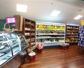 Hunter Valley Gardens Shopping Village - New South Wales Tourism  3