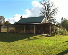 Savannah Estate Winery And Cellar Door - New South Wales Tourism  0