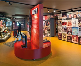 Bradman Museum And International Cricket Hall Of Fame - New South Wales Tourism  2