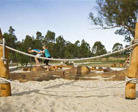 Lizard Log - New South Wales Tourism  2