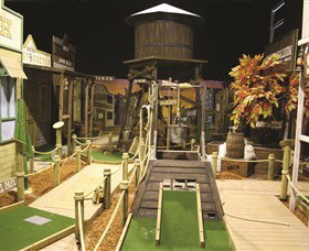 Mega Mini Golf - New South Wales Tourism  2