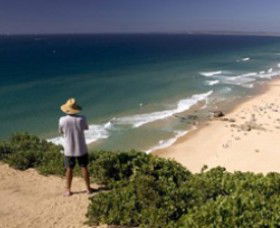 Redhead Beach - New South Wales Tourism  0