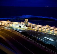 Newcastle Ocean Baths - New South Wales Tourism 