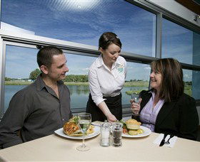 Port Of Brisbane Visitors Centre - New South Wales Tourism  2
