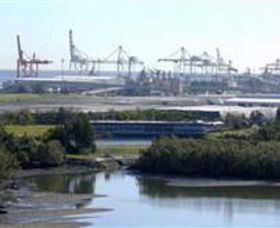 Port Of Brisbane Visitors Centre - New South Wales Tourism  3