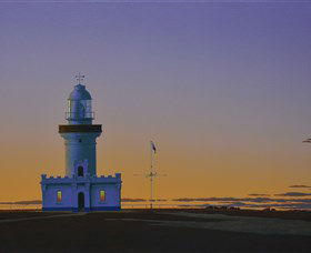 Shoalhaven Fine Art And Framing - New South Wales Tourism  0